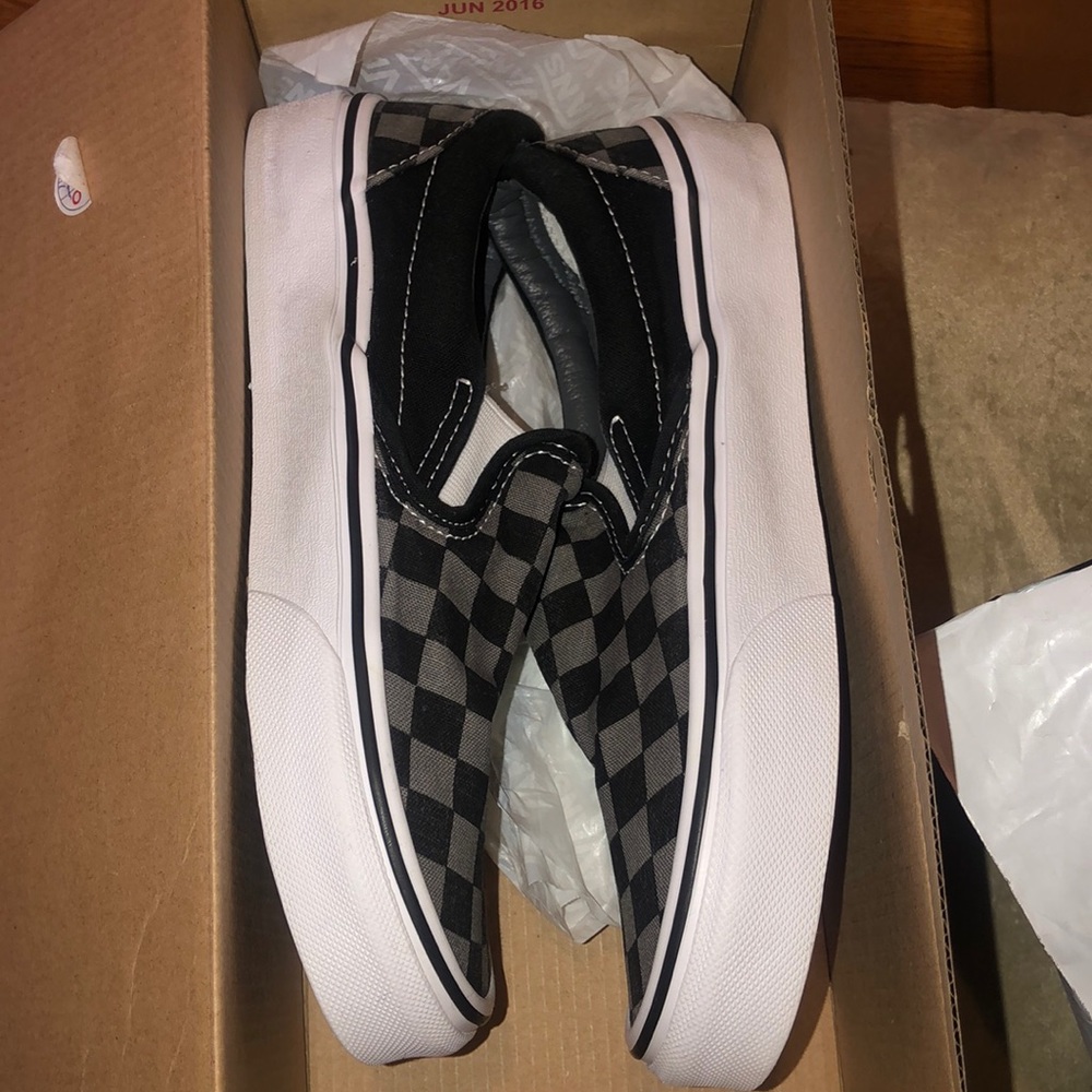 Black/Grey Classic Slip-On Vans